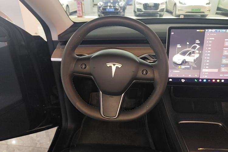 Used Tesla Model Y 2022 Revised Version Rear-Wheel Drive Steering Wheel