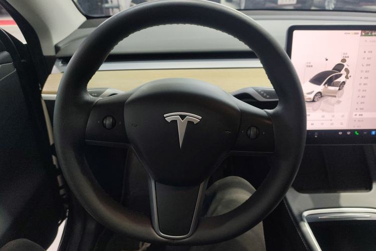 Used Tesla Model Y 2022 Revised Version Long-Range All-Wheel Drive Steering Wheel