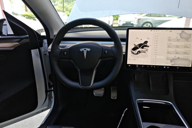 Used Tesla Model Y 2022 Revised Version Rear-Wheel Drive Steering Wheel