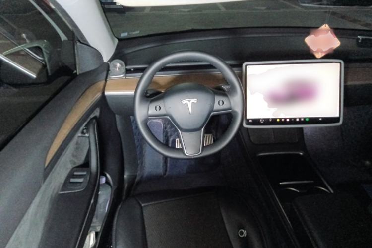 Used Tesla Model Y 2022 Rear-Wheel-Drive Version Steering Wheel