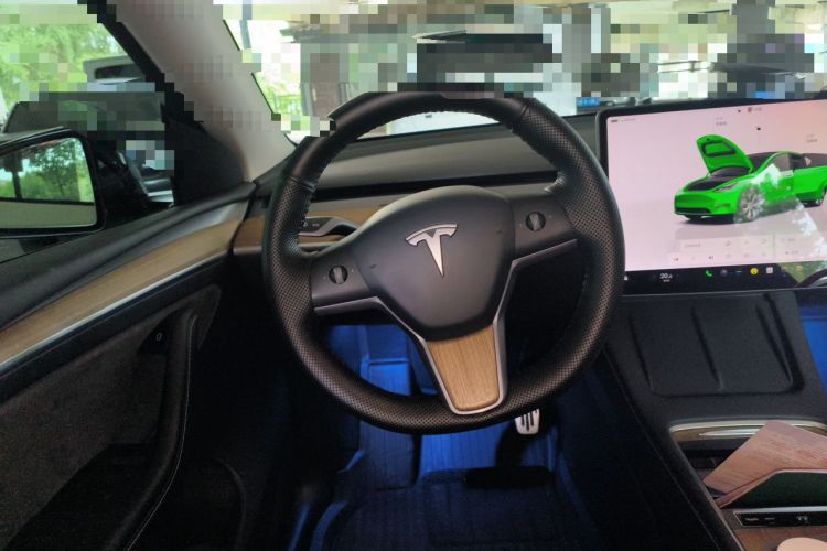 Used Tesla Model Y 2022 Rear-Wheel-Drive Version Steering Wheel