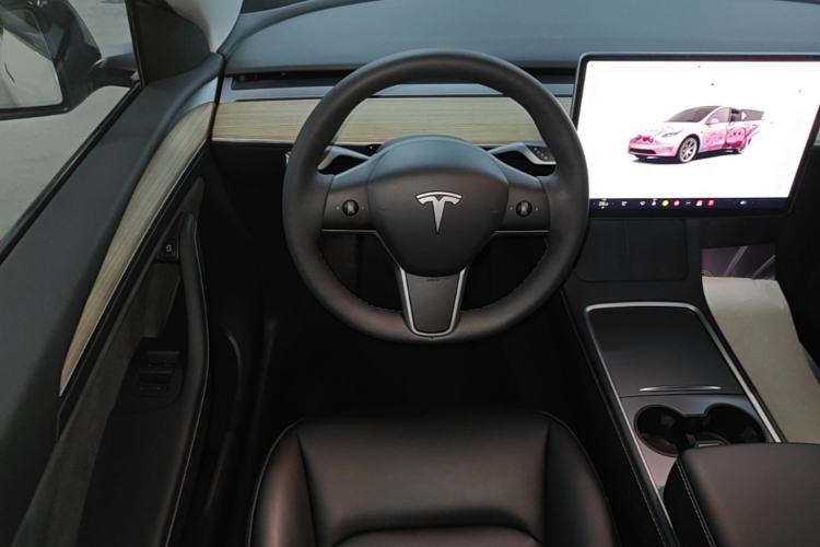 Used Tesla Model Y 2022 Revised Version Rear-Wheel Drive Steering Wheel