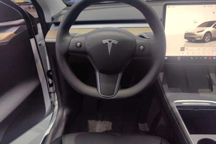 Used Tesla Model Y 2022 Revised Version Rear-Wheel Drive Steering Wheel