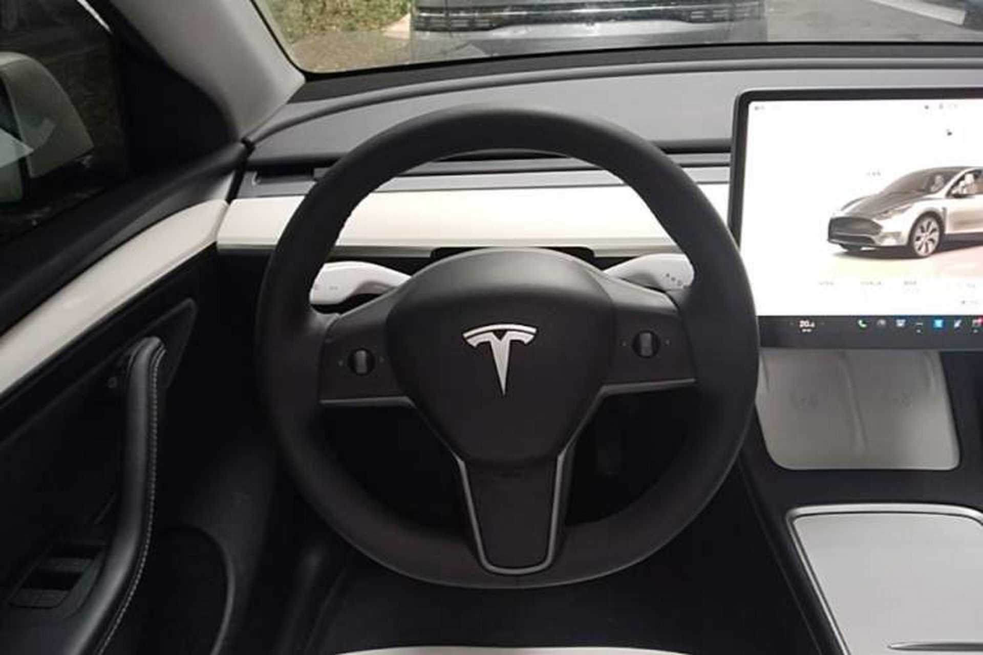 Used Tesla Model Y 2022 Revised Version Rear-Wheel Drive Steering Wheel
