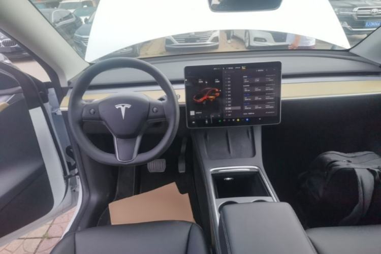 Used Tesla Model Y 2022 Revised Version Rear-Wheel Drive Steering Wheel