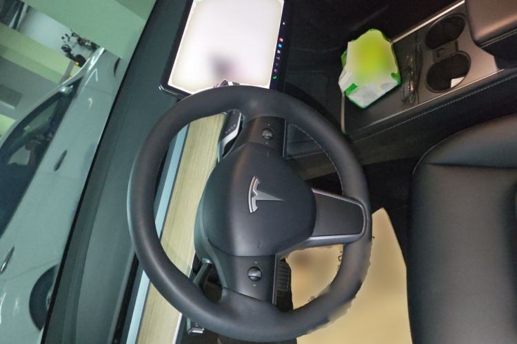 Used Tesla Model Y 2022 Revised Version Rear-Wheel Drive Steering Wheel