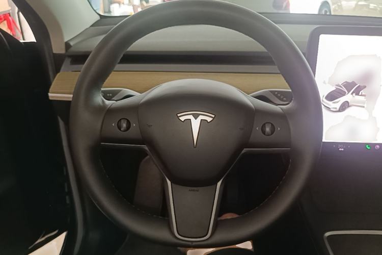 Used Tesla Model Y 2022 Revised Version Rear-Wheel Drive Steering Wheel
