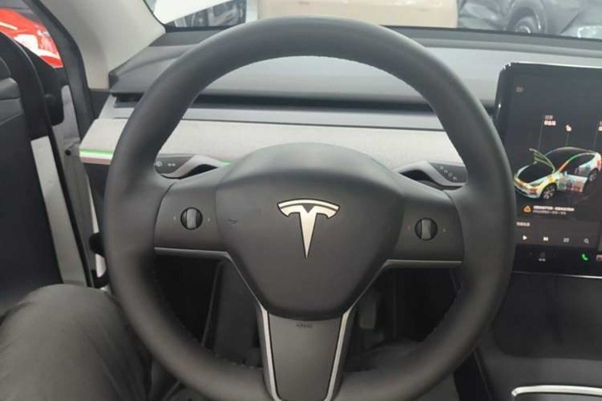 Used Tesla Model Y 2022 Revised Version Rear-Wheel Drive Steering Wheel