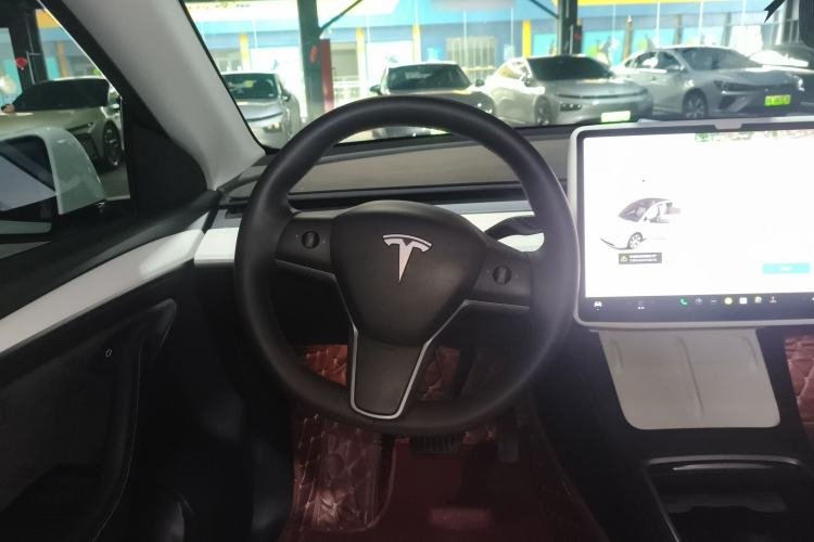 Used Tesla Model Y 2022 Revised Version Rear-Wheel Drive Steering Wheel