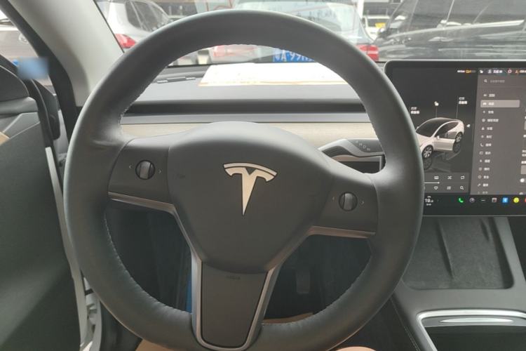 Used Tesla Model Y 2022 Revised Version Rear-Wheel Drive Steering Wheel