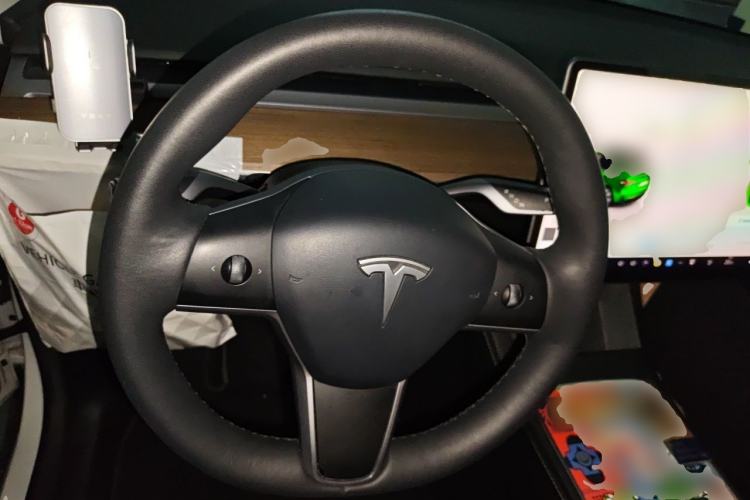 Used Tesla Model Y 2022 Revised Version Rear-Wheel Drive Steering Wheel