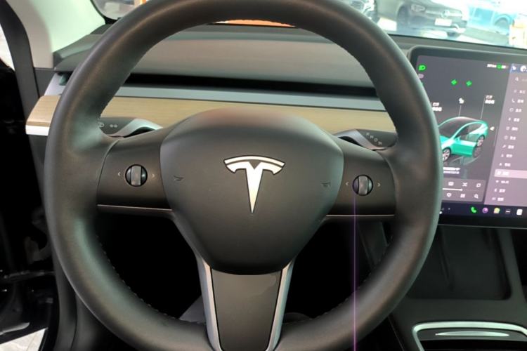 Used Tesla Model Y 2022 Revised Version Rear-Wheel Drive Steering Wheel