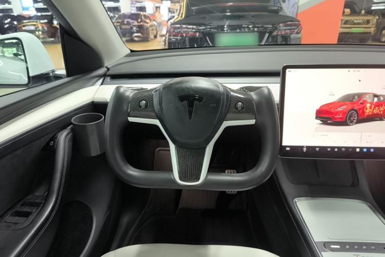 Used Tesla Model Y 2022 Performance High-Performance All-Wheel-Drive Version Steering Wheel