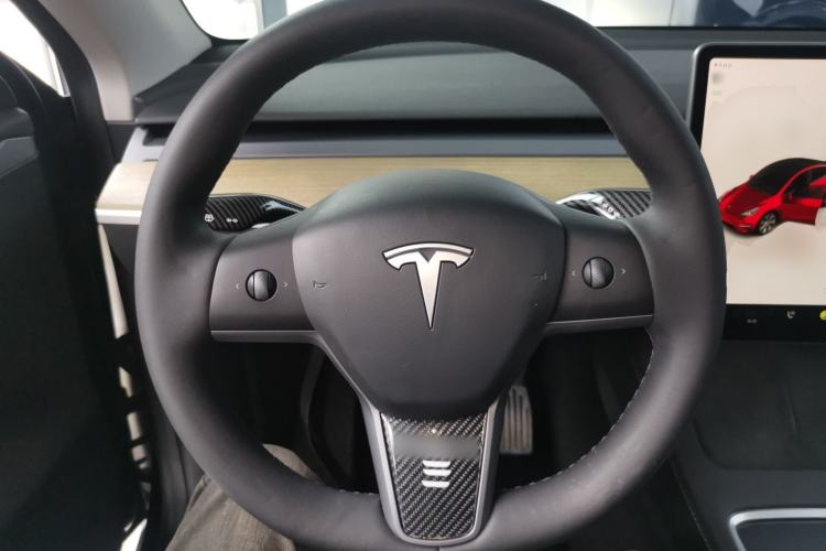 Used Tesla Model Y 2022 Revised Version Rear-Wheel Drive Steering Wheel