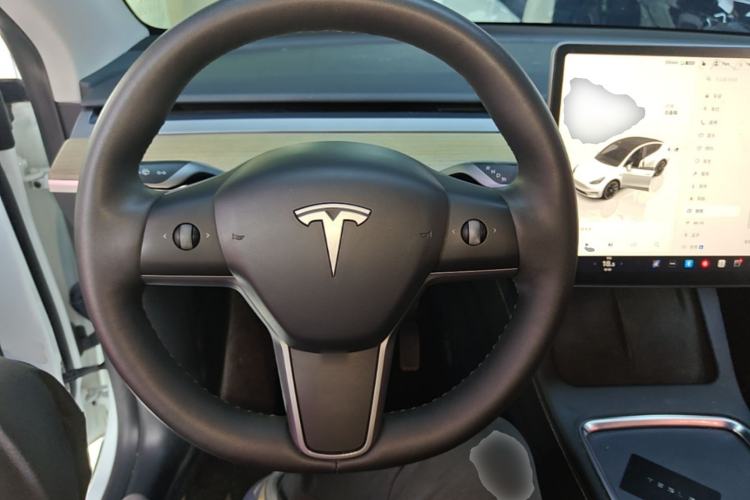 Used Tesla Model Y 2022 Revised Version Long-Range All-Wheel Drive Steering Wheel