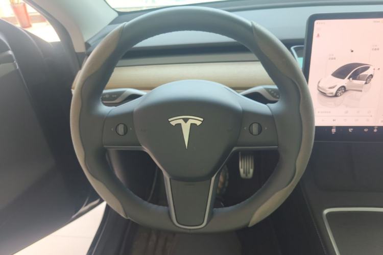 Used Tesla Model Y 2022 Revised Version Rear-Wheel Drive Steering Wheel