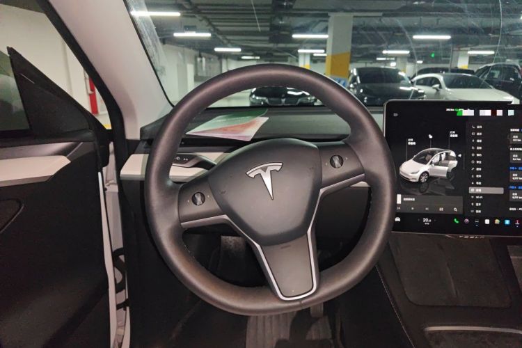 Used Tesla Model Y 2022 Rear-Wheel-Drive Version Steering Wheel