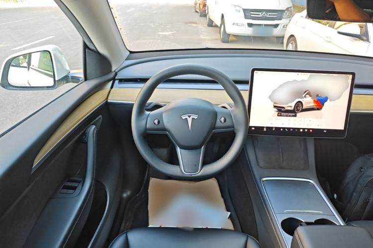 Used Tesla Model Y 2022 Rear-Wheel-Drive Version Steering Wheel