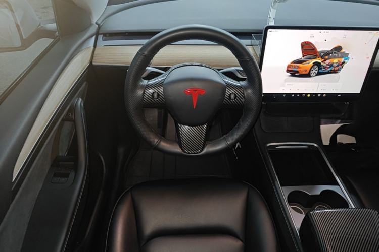 Used Tesla Model Y 2022 Revised Version Rear-Wheel Drive Steering Wheel
