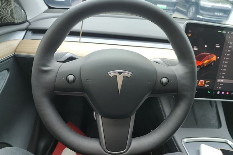 Used Tesla Model Y 2022 Revised Version Rear-Wheel Drive Steering Wheel