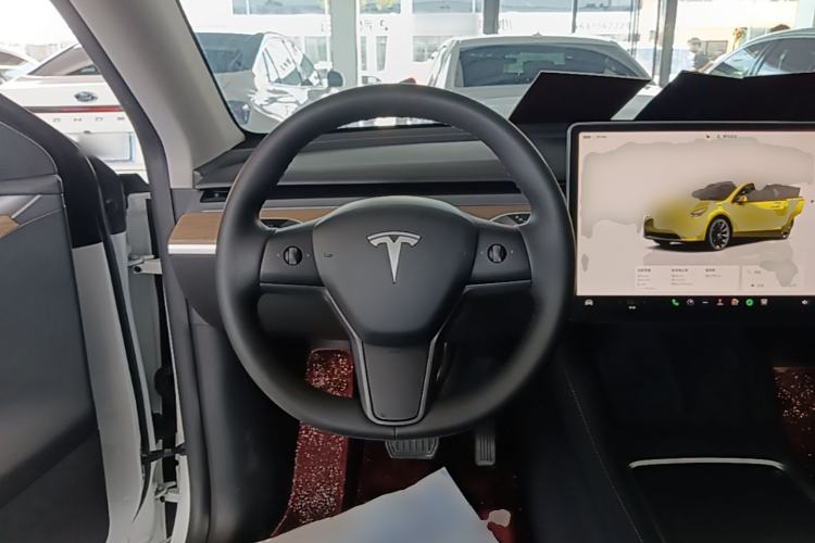 Used Tesla Model Y 2022 Revised Version Rear-Wheel Drive Steering Wheel