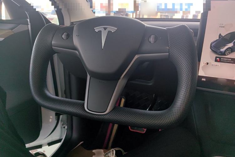Used Tesla Model Y 2022 Revised Version Rear-Wheel Drive Steering Wheel