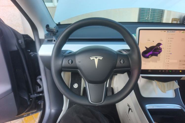 Used Tesla Model Y 2022 Revised Version Rear-Wheel Drive Steering Wheel