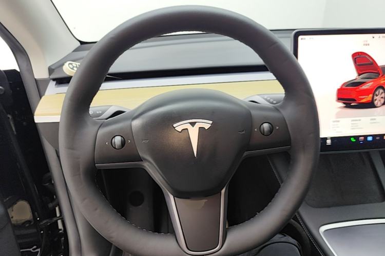 Used Tesla Model Y 2022 Revised Version Rear-Wheel Drive Steering Wheel