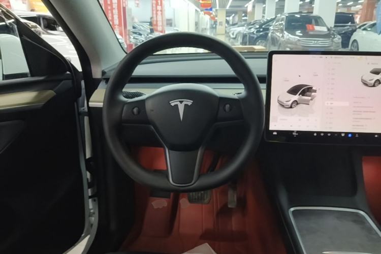 Used Tesla Model Y 2022 Revised Version Rear-Wheel Drive Steering Wheel