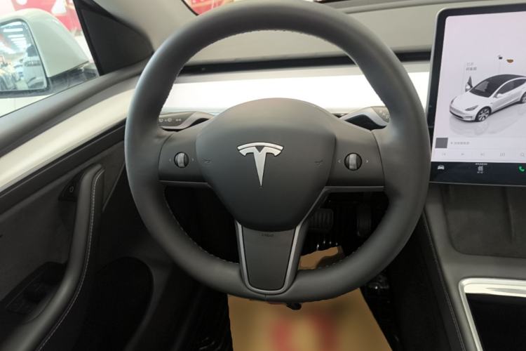 Used Tesla Model Y 2022 Revised Version Rear-Wheel Drive Steering Wheel