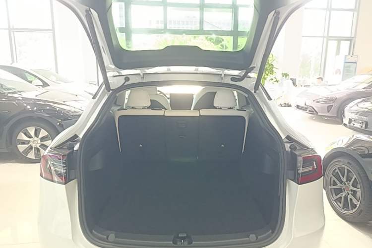 Used Tesla Model Y 2022 Revised Version Rear-Wheel Drive Trunk