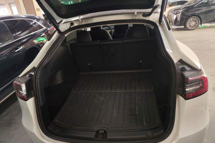 Used Tesla Model Y 2022 Revised Version Rear-Wheel Drive Trunk