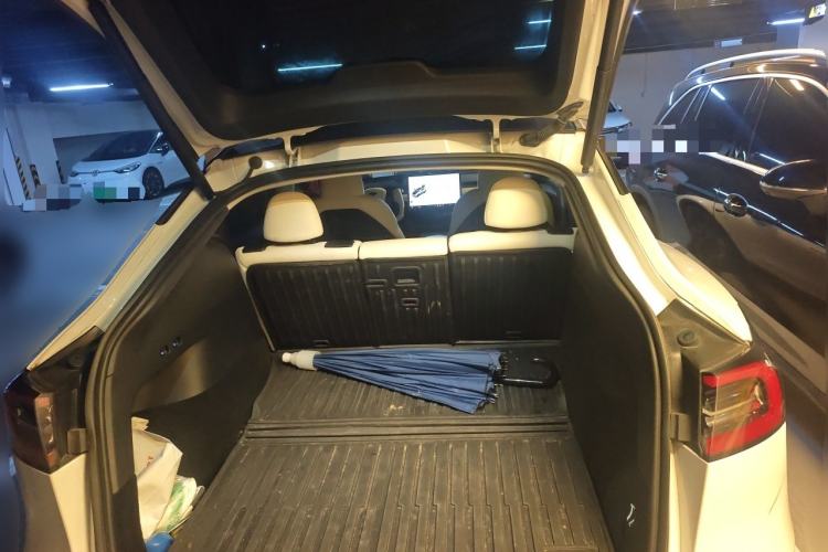 Used Tesla Model Y 2022 Performance High-Performance All-Wheel-Drive Version Trunk
