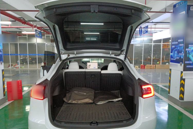 Used Tesla Model Y 2022 Revised Version Rear-Wheel Drive Trunk