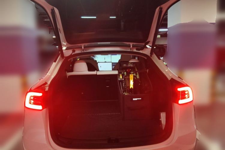 Used Tesla Model Y 2022 Revised Version Rear-Wheel Drive Trunk