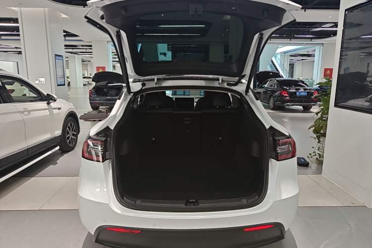 Used Tesla Model Y 2022 Revised Version Rear-Wheel Drive Trunk