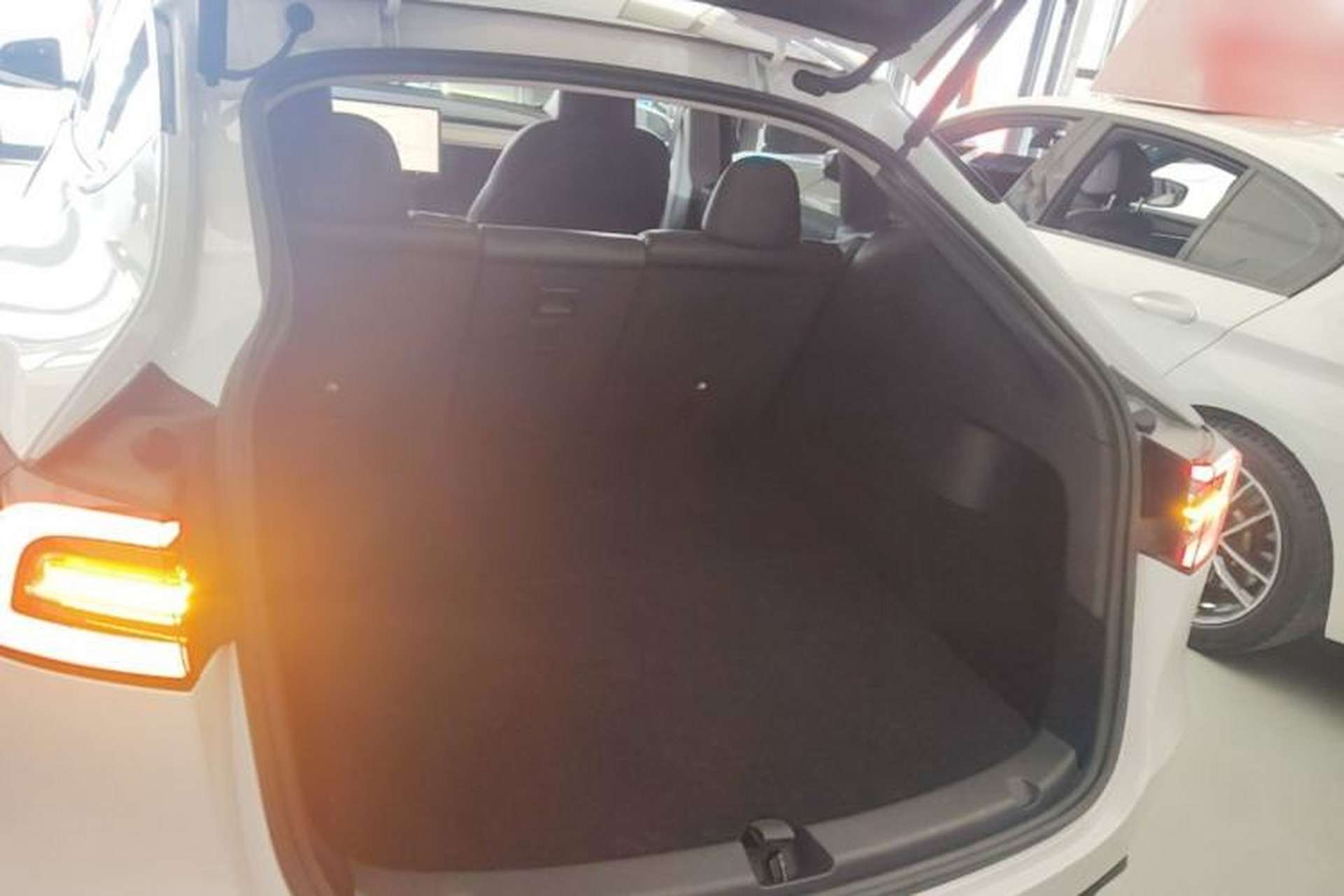 Used Tesla Model Y 2022 Performance High-Performance All-Wheel-Drive Version Trunk