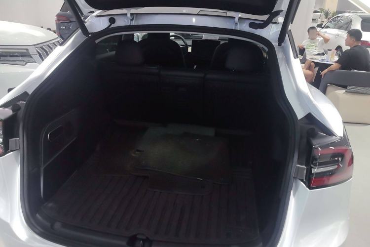 Used Tesla Model Y 2022 Revised Version Long-Range All-Wheel Drive Trunk