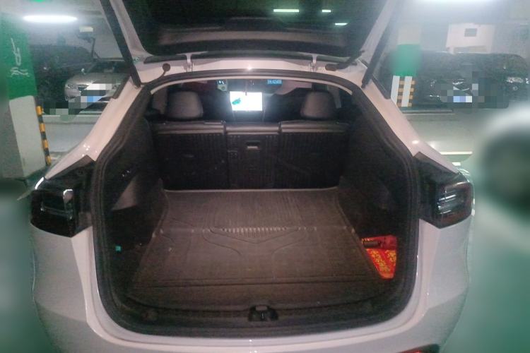 Used Tesla Model Y 2022 Rear-Wheel-Drive Version Trunk