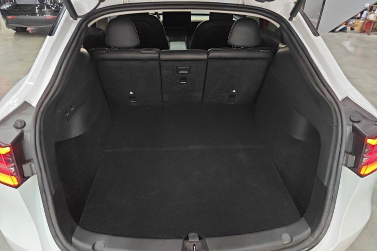 Used Tesla Model Y 2022 Revised Version Rear-Wheel Drive Trunk