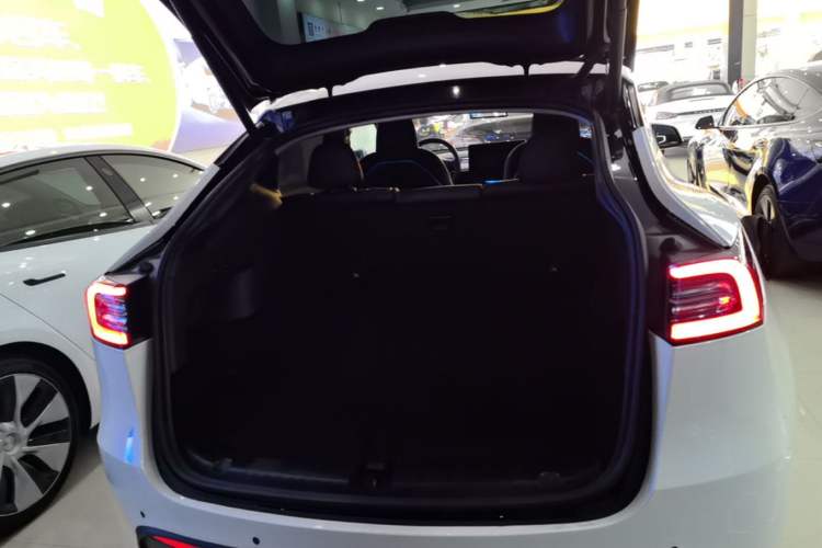 Used Tesla Model Y 2022 Revised Version Rear-Wheel Drive Trunk