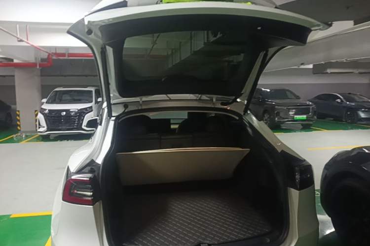 Used Tesla Model Y 2022 Revised Version Rear-Wheel Drive Trunk
