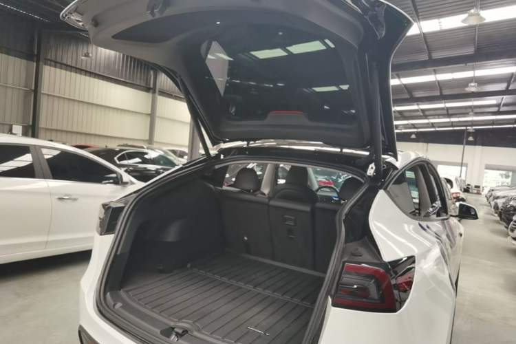 Used Tesla Model Y 2022 Revised Version Long-Range All-Wheel Drive Trunk
