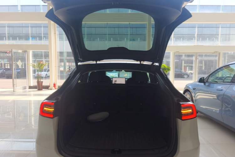Used Tesla Model Y 2022 Revised Version Rear-Wheel Drive Trunk