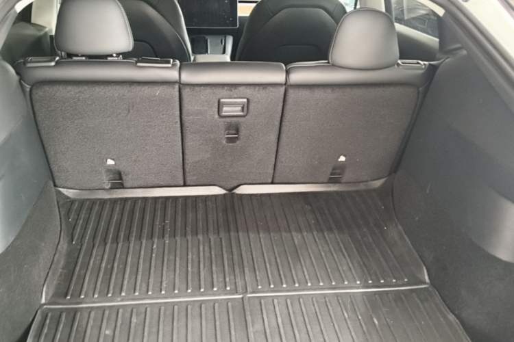 Used Tesla Model Y 2022 Revised Version Rear-Wheel Drive Trunk