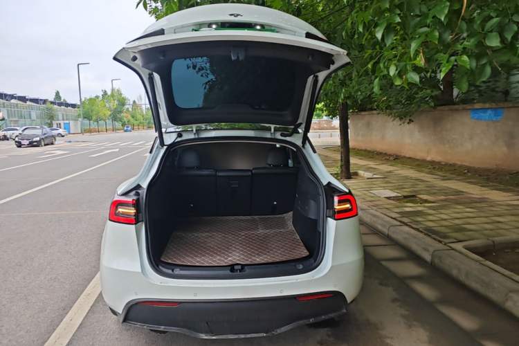 Used Tesla Model Y 2022 Revised Version Rear-Wheel Drive Trunk