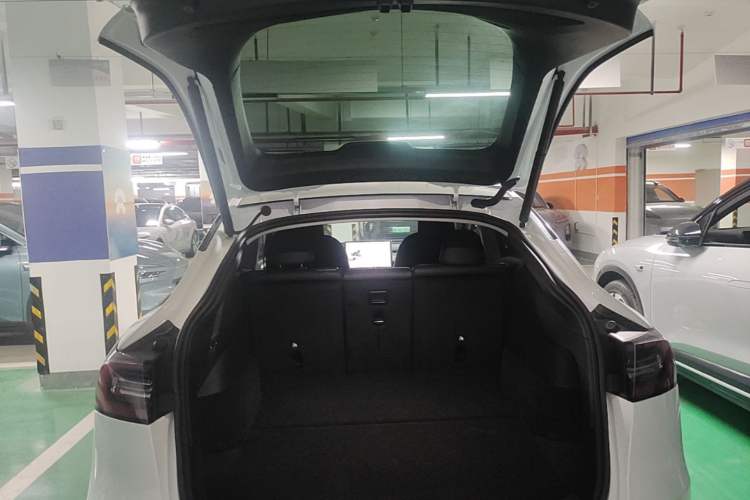 Used Tesla Model Y 2022 Revised Version Long-Range All-Wheel Drive Trunk