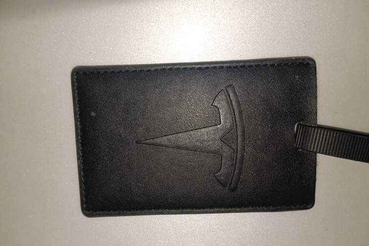 Used Tesla Model Y 2022 Performance High-Performance All-Wheel-Drive Version Vehicle Key
