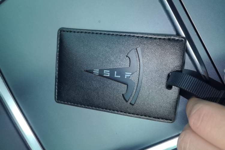 Used Tesla Model Y 2022 Rear-Wheel-Drive Version Vehicle Key