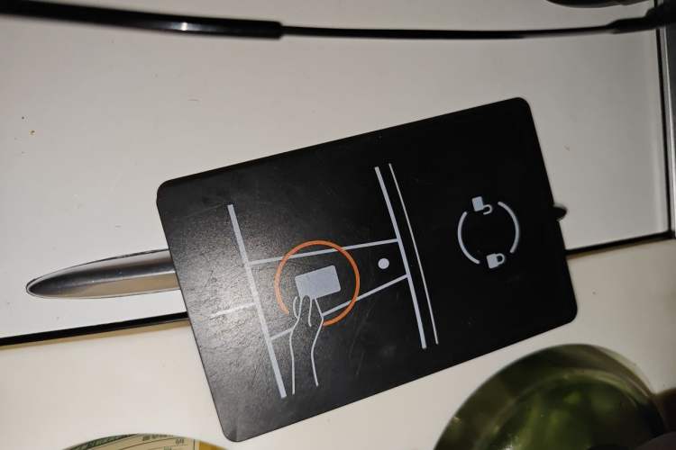 Used Tesla Model Y 2022 Revised Version Long-Range All-Wheel Drive Vehicle Key